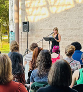poetry reading in the galleries